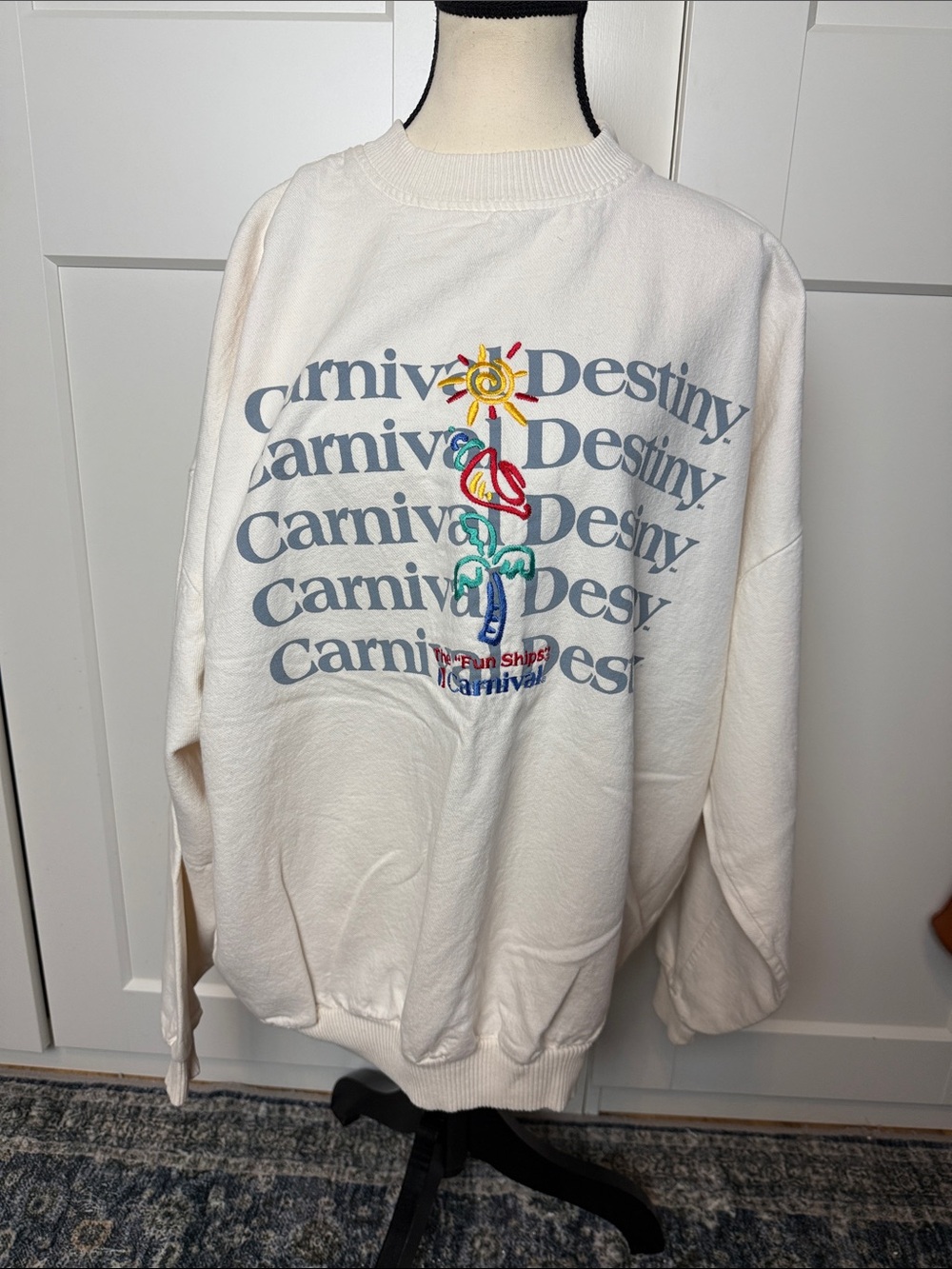 Vintage 100% cotton Carnival Destiny Cruise ships crewneck sweatshirt Large